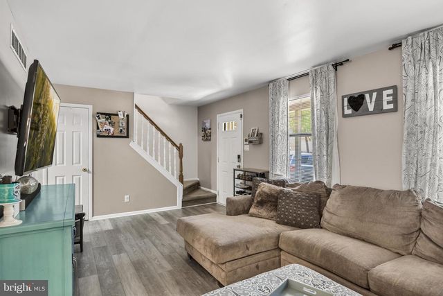 120 BAKER AVE, Atco, NJ 08004