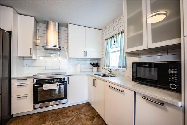 501 CAMEO DRIVE, Lakeland, FL 33803