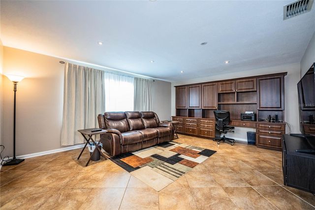 501 CAMEO DRIVE, Lakeland, FL 33803