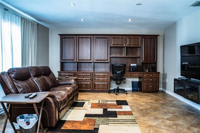 501 CAMEO DRIVE, Lakeland, FL 33803