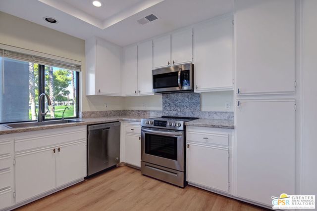 28795 Isleta Court, Cathedral City, CA 92234