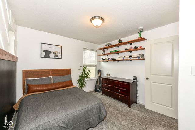 15378 Royal Grove Court, Noblesville, IN 46060