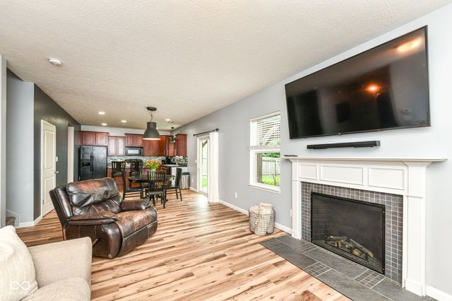 15378 Royal Grove Court, Noblesville, IN 46060