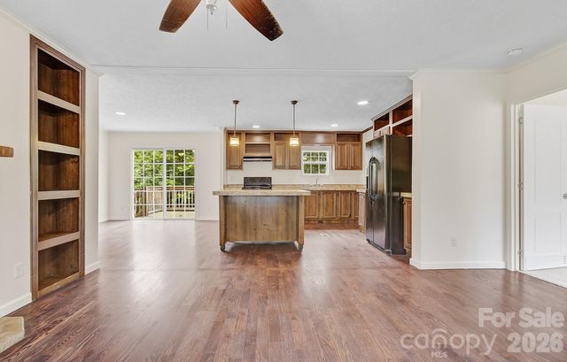 111 Buck Ridge Drive, Marion, NC 28752