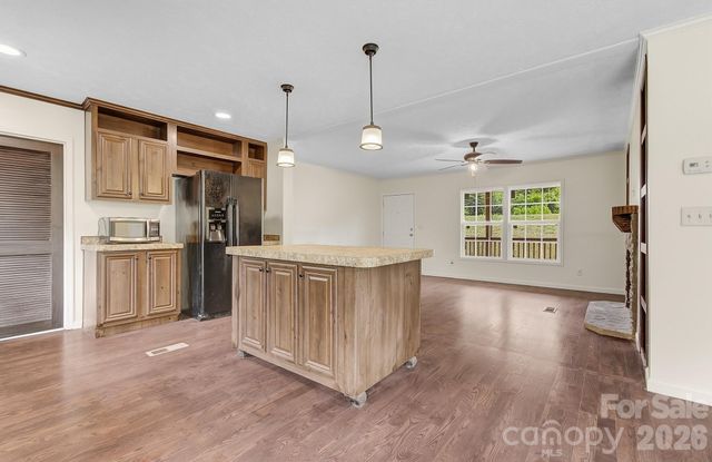 111 Buck Ridge Drive, Marion, NC 28752