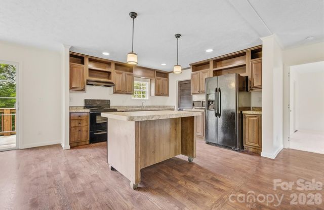 111 Buck Ridge Drive, Marion, NC 28752