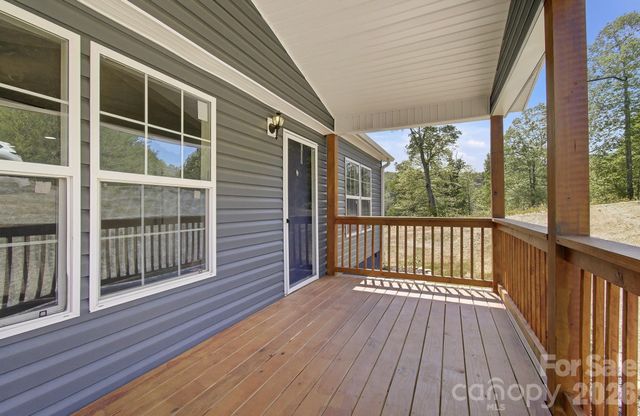111 Buck Ridge Drive, Marion, NC 28752