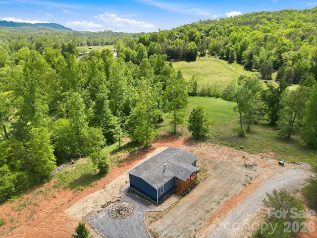 111 Buck Ridge Drive, Marion, NC 28752