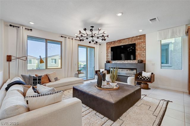 7977 Texas Hills Street, Las Vegas, NV 89113