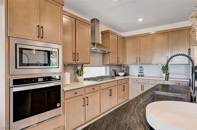 7977 Texas Hills Street, Las Vegas, NV 89113