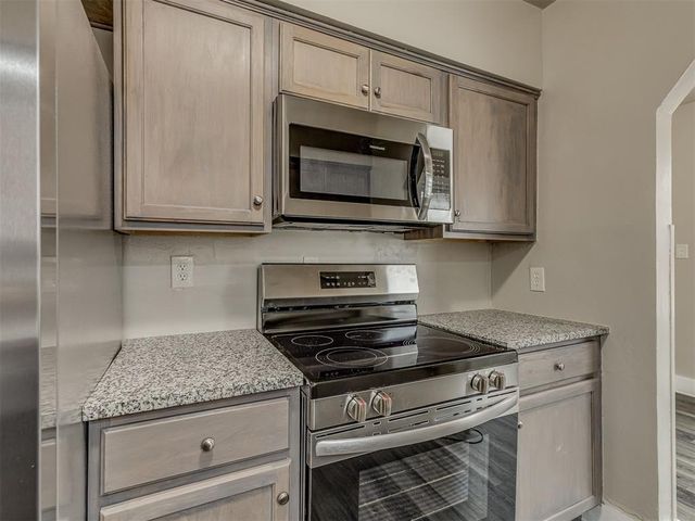 2419 W Park Place, Oklahoma City, OK 73107