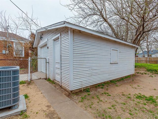 2419 W Park Place, Oklahoma City, OK 73107