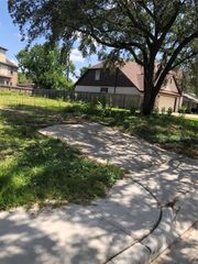 5506 Evergreen Street, Houston, TX 77081