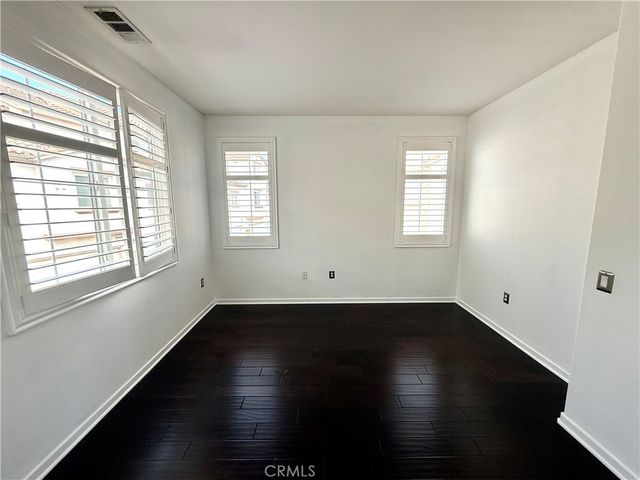15605 Odyssey 14, Granada Hills, CA 91344