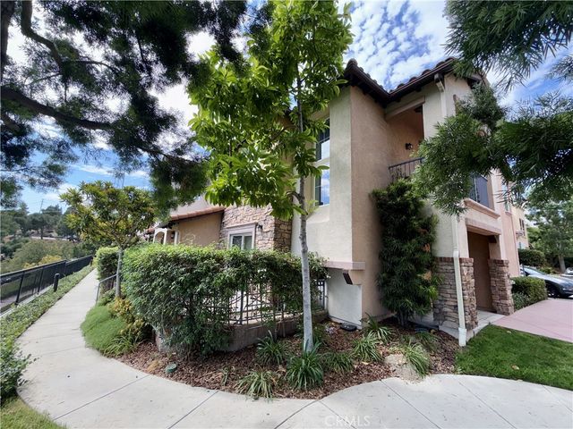 15605 Odyssey 14, Granada Hills, CA 91344