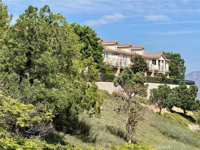 15605 Odyssey 14, Granada Hills, CA 91344