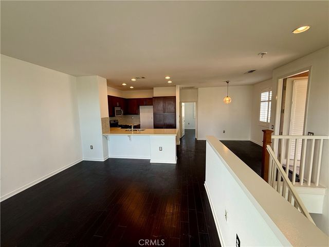 15605 Odyssey 14, Granada Hills, CA 91344