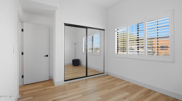 5600 E Río Verde Vista Drive, Tucson, AZ 85750