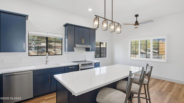 5600 E Río Verde Vista Drive, Tucson, AZ 85750