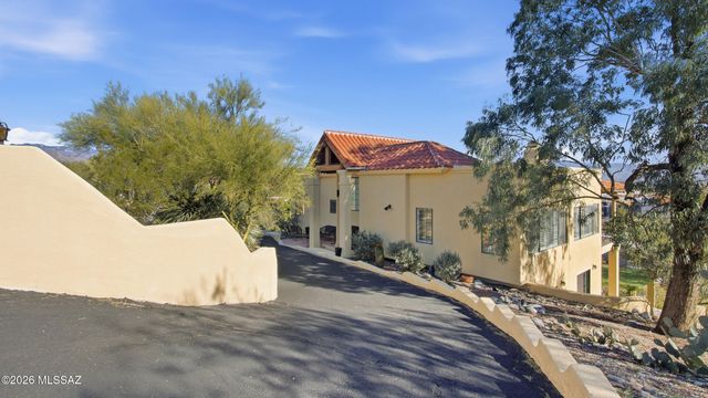 5600 E Río Verde Vista Drive, Tucson, AZ 85750