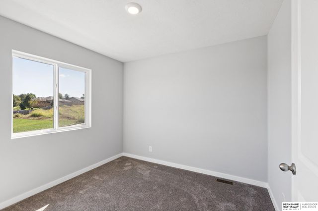 1423 Poulson Drive, Blair, NE 68008