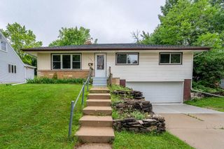 1429 Aldoro DRIVE, Waukesha, WI 53188