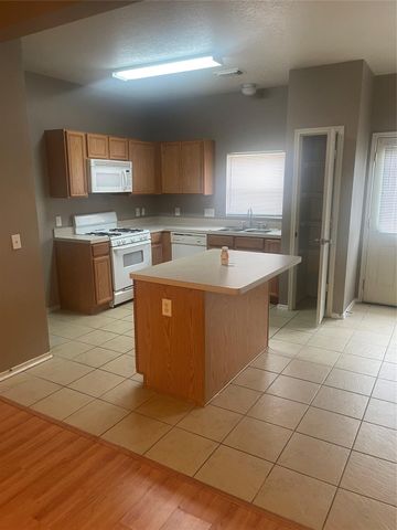 2215 Walnut Fair Lane, Spring, TX 77373