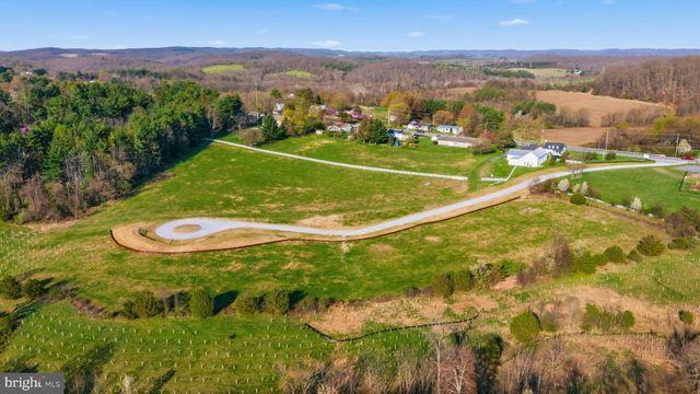 7 MALLARD DR, Westminster, MD 21158