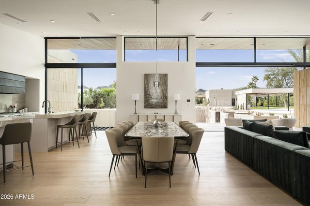 7545 N MOCKINGBIRD Lane, Paradise Valley, AZ 85253