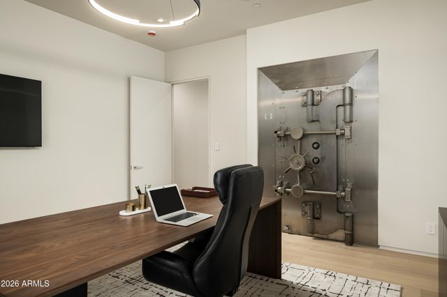 7545 N MOCKINGBIRD Lane, Paradise Valley, AZ 85253