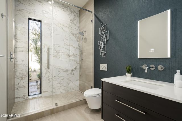 7545 N MOCKINGBIRD Lane, Paradise Valley, AZ 85253