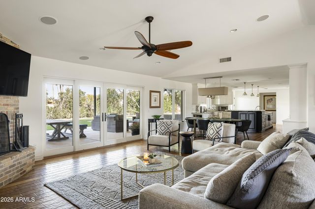 7545 N MOCKINGBIRD Lane, Paradise Valley, AZ 85253