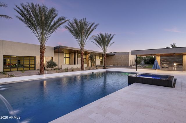 7545 N MOCKINGBIRD Lane, Paradise Valley, AZ 85253