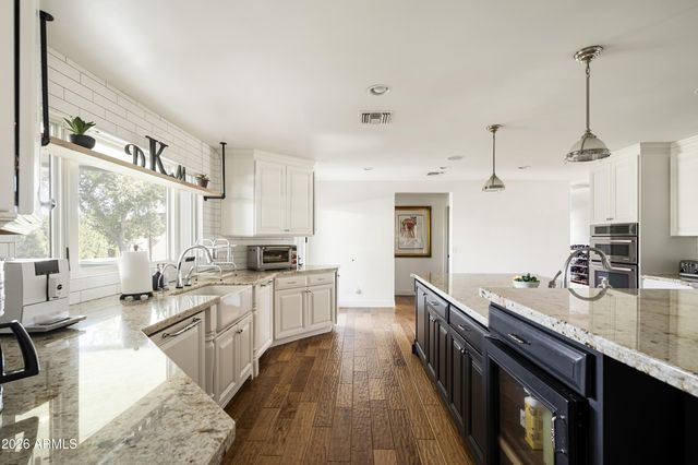 7545 N MOCKINGBIRD Lane, Paradise Valley, AZ 85253