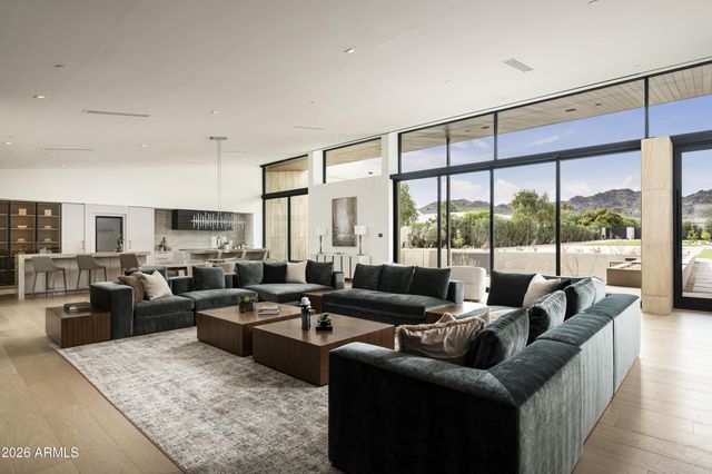 7545 N MOCKINGBIRD Lane, Paradise Valley, AZ 85253