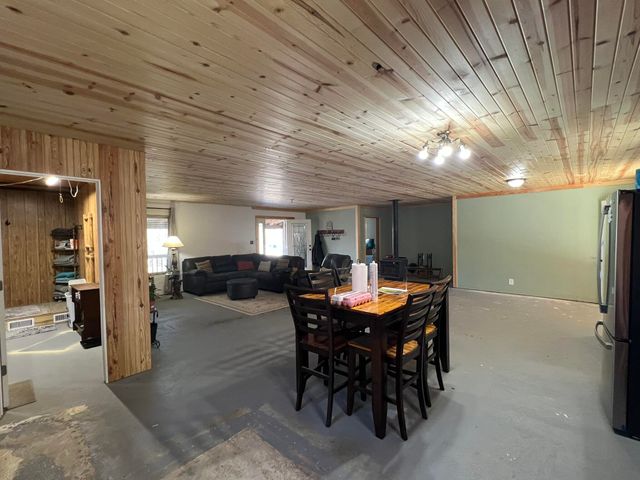 91 County Road 199a, Dora, MO 65637