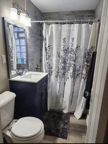 3644 E Carpenter AVENUE, Cudahy, WI 53110