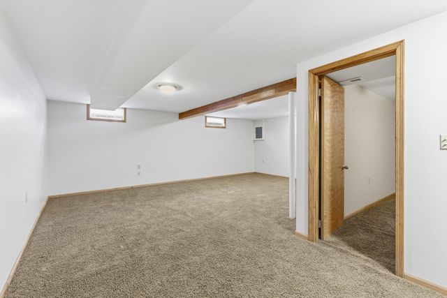 713 N Robin Court, Griffith, IN 46319