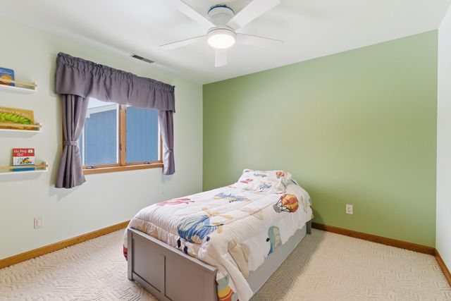 713 N Robin Court, Griffith, IN 46319