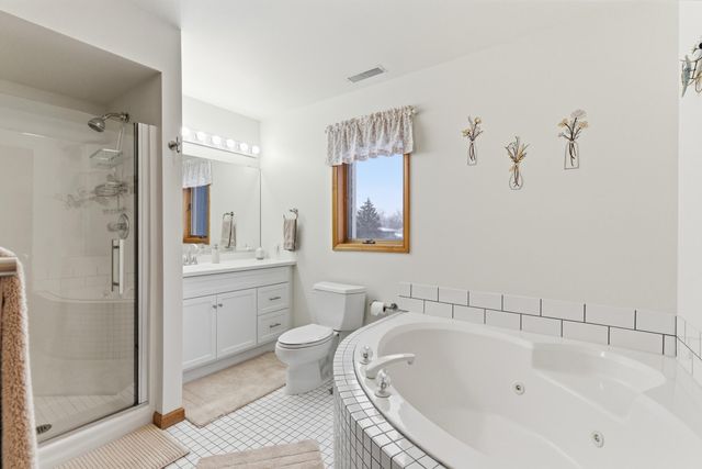 713 N Robin Court, Griffith, IN 46319