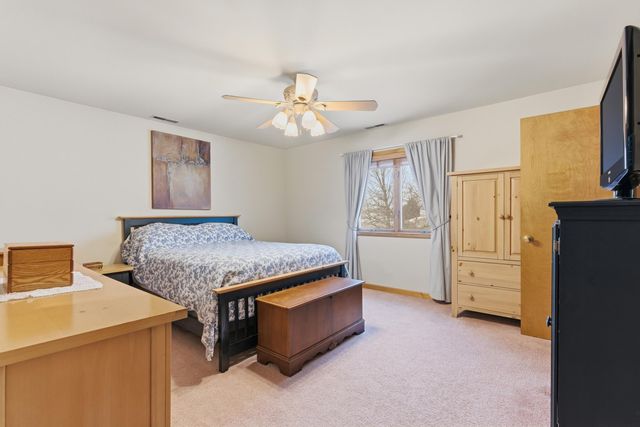 713 N Robin Court, Griffith, IN 46319