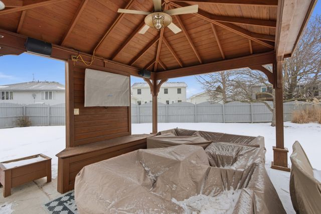 713 N Robin Court, Griffith, IN 46319