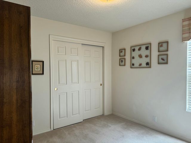 10300 Docena Place NW, Albuquerque, NM 87114