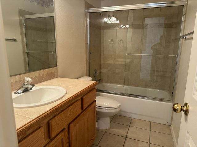 10300 Docena Place NW, Albuquerque, NM 87114