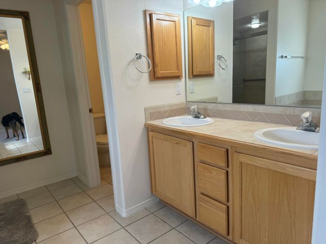 10300 Docena Place NW, Albuquerque, NM 87114