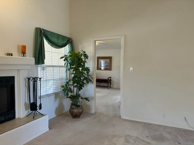 10300 Docena Place NW, Albuquerque, NM 87114