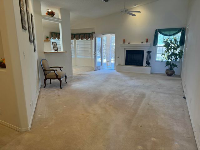 10300 Docena Place NW, Albuquerque, NM 87114