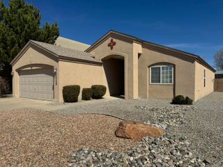 10300 Docena Place NW, Albuquerque, NM 87114