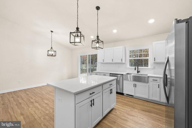 28264 MINE RUN RD, Rhoadesville, VA 22542