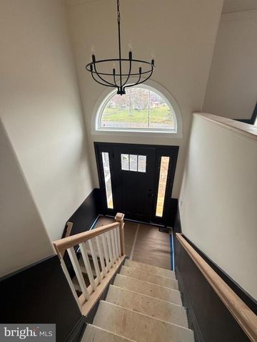 28264 MINE RUN RD, Rhoadesville, VA 22542